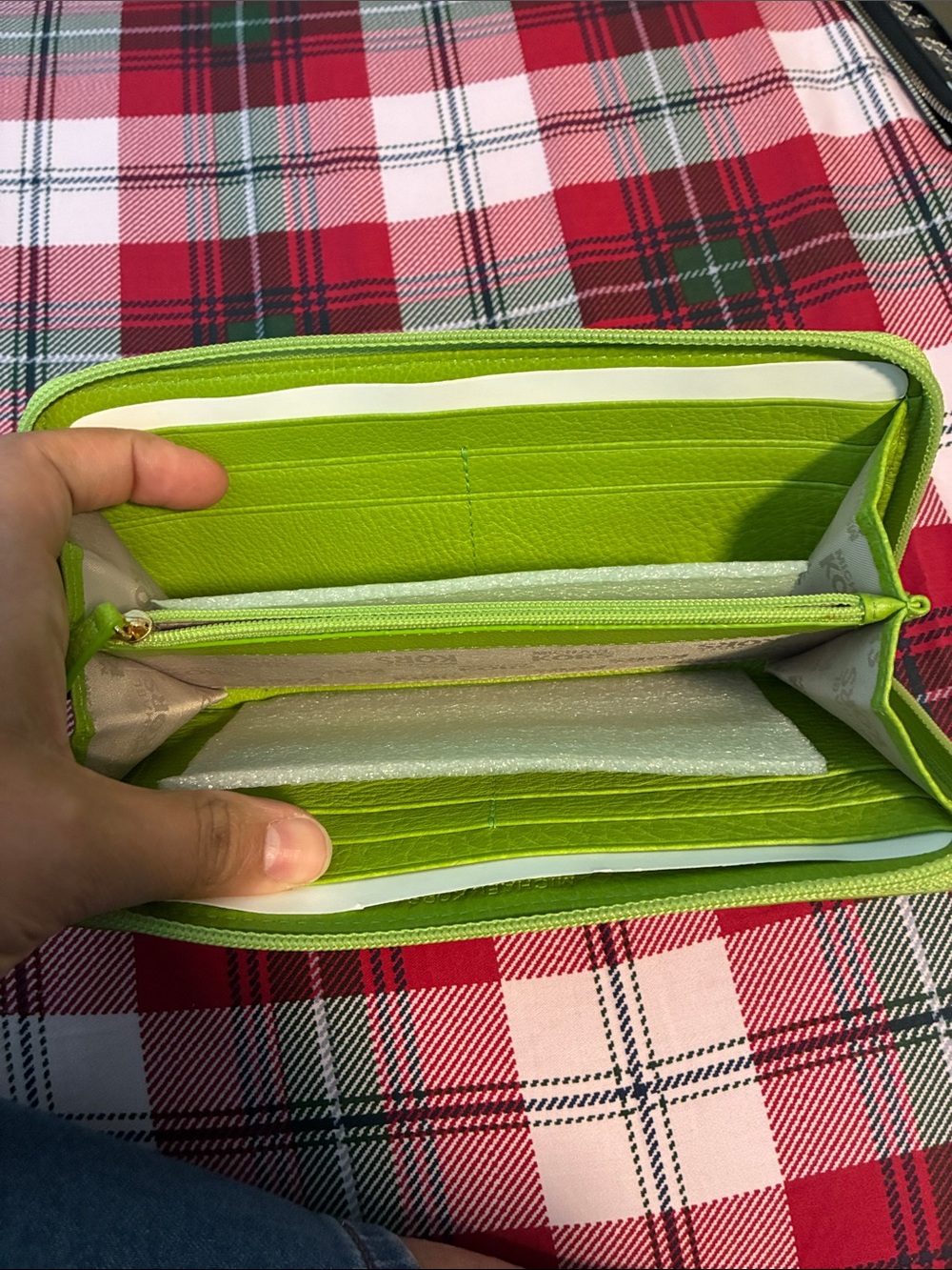 Michael Kors Bright Lime Green Leather Zip Wallet with Gold Plaque - Picture 4 of 4